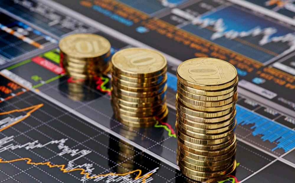 特朗普宣布，美国8月1日起对日韩产品征收25%关税，威胁若反制再加征